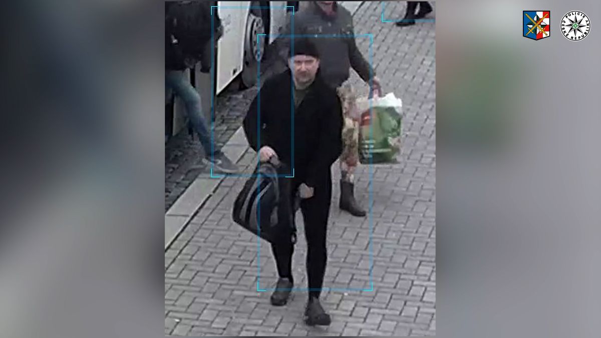 Policisté pátrají po chlípníkovi, co se na Šumpersku obnažoval v linkovém autobusu
